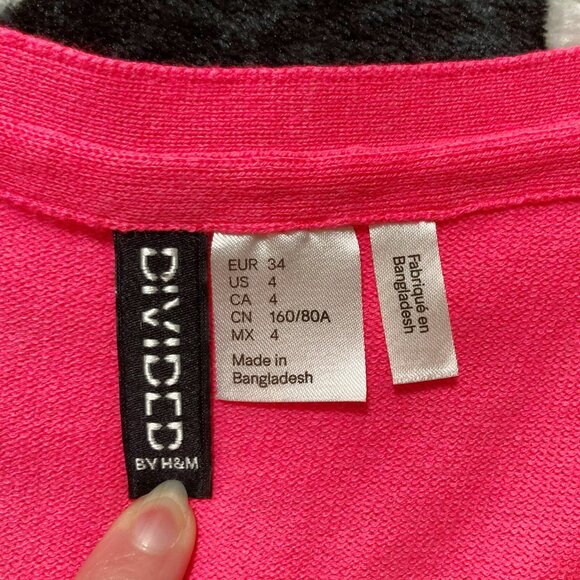 H&M Neon pink long sleeve v-neck cardigan ~ XS SMALL Barbie hot pink sweater - Picture 2 of 10